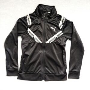 PUMA black sweatshirt for boys Size 10-12 (Youth size M/L)